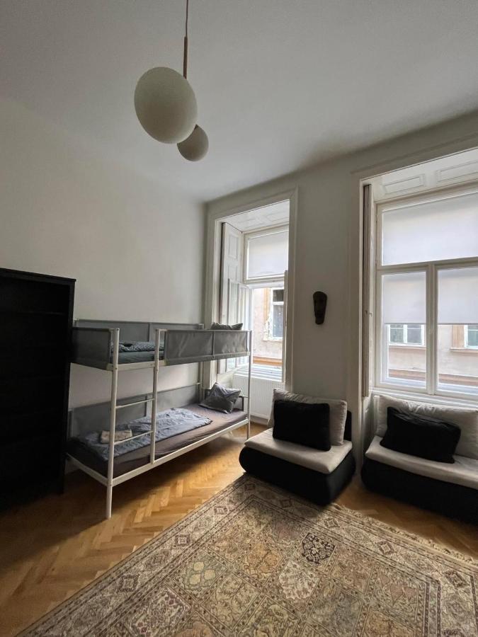 Love, Peace & Easy Living Apartment Budapest Exterior photo